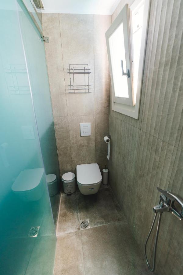 Lux House With Outdoor Jacuzzi And Sea View In Santorini Apartment Emporio  ภายนอก รูปภาพ