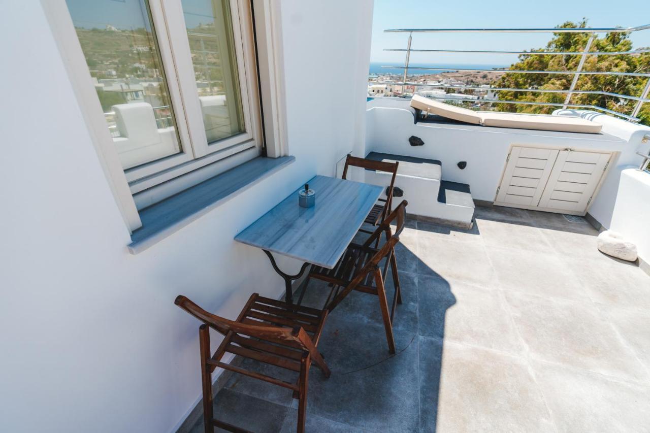 Lux House With Outdoor Jacuzzi And Sea View In Santorini Apartment Emporio  ภายนอก รูปภาพ